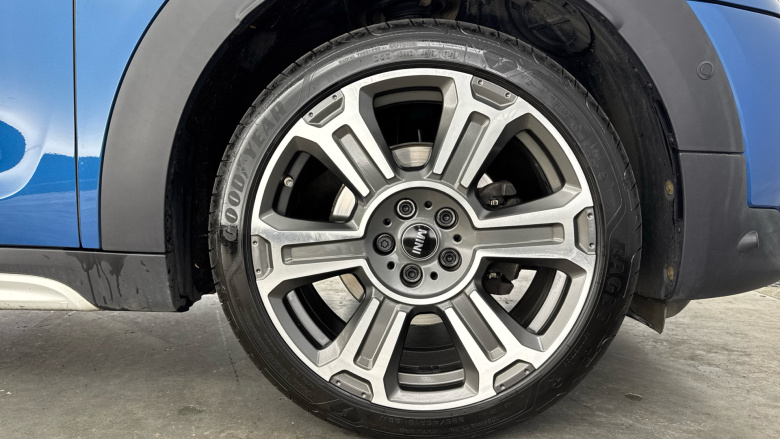 MINI Countryman 1.5 Cooper Exclusive Premium Plus 5dr Auto Petrol Hatchback